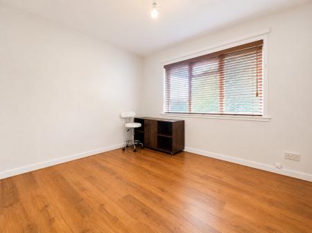 2 bedroom Flat for sale in Forth Crescent, Dundee, DD2