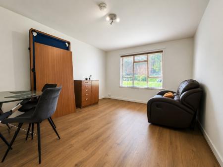 2 bedroom Flat for sale in Forth Crescent, Dundee, DD2