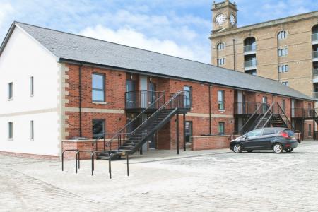 2 bedroom Flat to let in Quayside Mews, Dundee, DD1