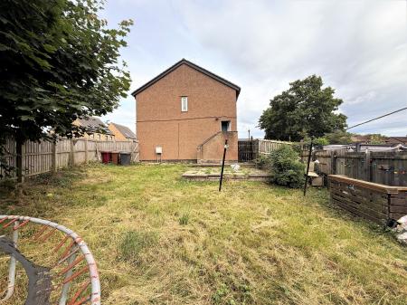 3 bedroom Flat for sale in Fintry Drive, Dundee, DD4