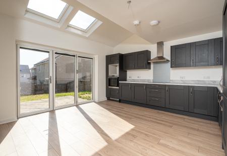 4 bedroom Detached house for sale in McNaughton Road, Dundee, DD3
