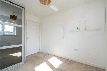 4 bedroom Detached house for sale in McNaughton Road, Dundee, DD3