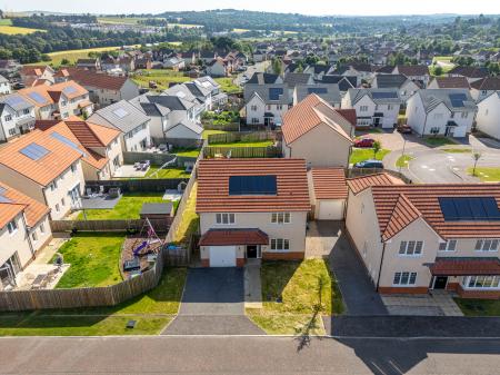 4 bedroom Detached house for sale in McNaughton Road, Dundee, DD3