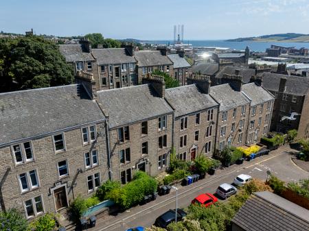 1 bedroom Flat for sale in Bonnybank Road, Dundee, DD1