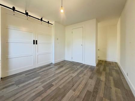 1 bedroom Flat for sale in Lulworth Court, Dundee, DD4