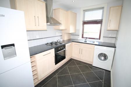 2 bedroom Flat to let in Kerrsview Terrace, Dundee, DD4