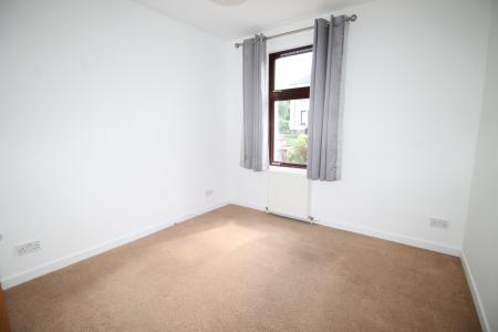 2 bedroom Flat to let in Kerrsview Terrace, Dundee, DD4