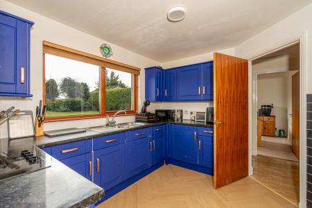 4 bedroom Detached house for sale in The Haven, Duntrune, Dundee, DD4