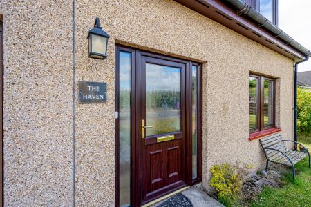 4 bedroom Detached house for sale in The Haven, Duntrune, Dundee, DD4