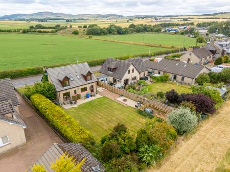 4 bedroom Detached house for sale in The Haven, Duntrune, Dundee, DD4