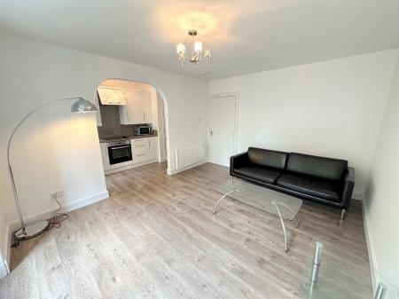 1 bedroom Flat to let in Roseangle, Dundee, DD1