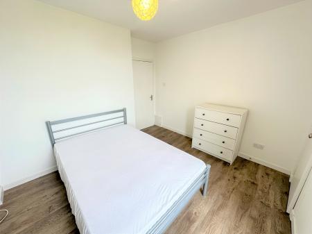 1 bedroom Flat to let in Roseangle, Dundee, DD1