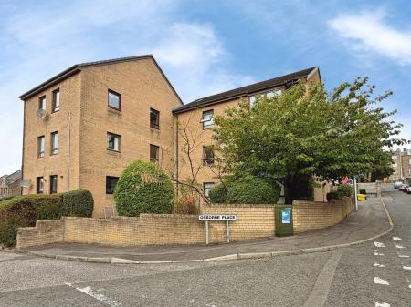 2 bedroom Flat to let in Shepherds Loan, Dundee, DD2