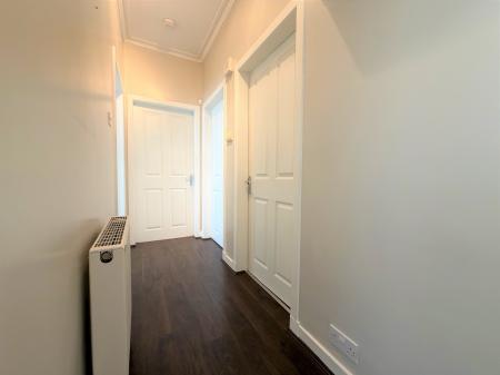 2 bedroom Flat to let in Arklay Terrace, Dundee, DD3