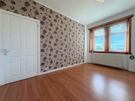 2 bedroom Flat to let in Arklay Terrace, Dundee, DD3
