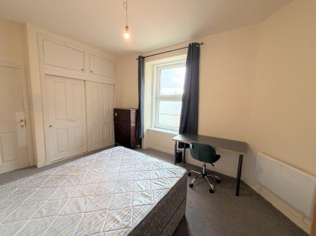 2 bedroom Flat to let in Blackness Road, Dundee, DD1