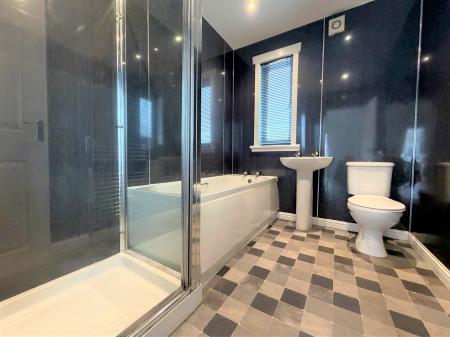 3 bedroom Semi-detached house for sale in St Dennis Terrace, Dundee, DD3