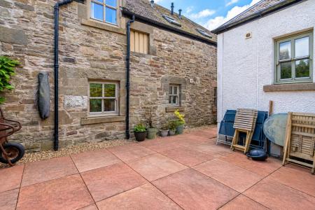 3 bedroom Flat for sale in Berryhill, Invergowrie, DD2