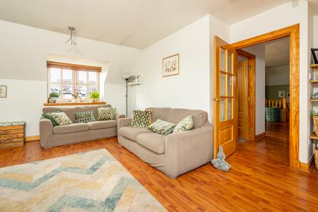 3 bedroom Flat for sale in Berryhill, Invergowrie, DD2