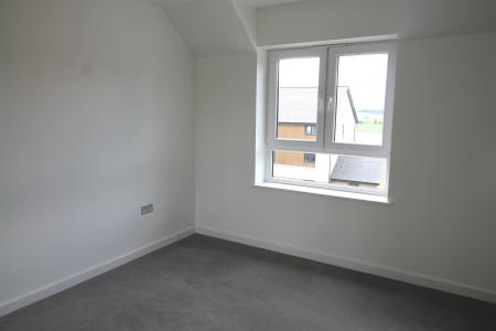 2 bedroom Flat to let in Braes of Gray Road, Dykes of Gray, DD2