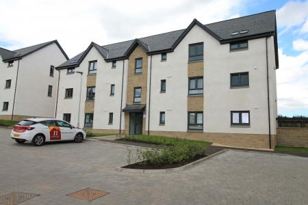 2 bedroom Flat to let in Braes of Gray Road, Dykes of Gray, DD2