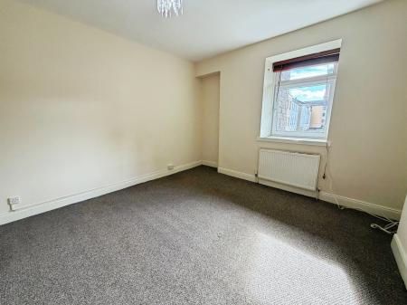 1 bedroom Flat to let in Strathmore Avenue, Dundee, DD3