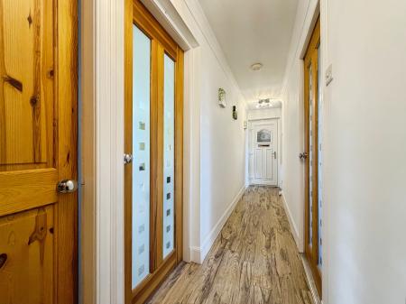 2 bedroom Flat for sale in Denhead Crescent, Dundee, DD2