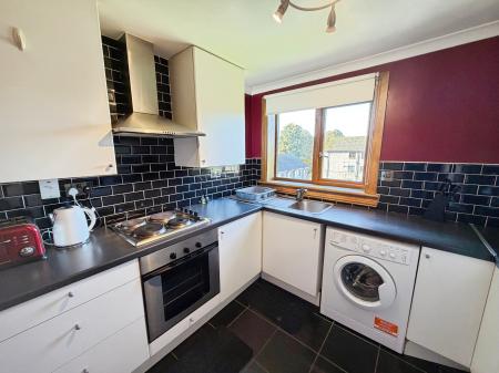 2 bedroom Flat for sale in Denhead Crescent, Dundee, DD2