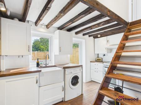 1 bedroom Terraced House for sale in South Road, Hailsham, BN27