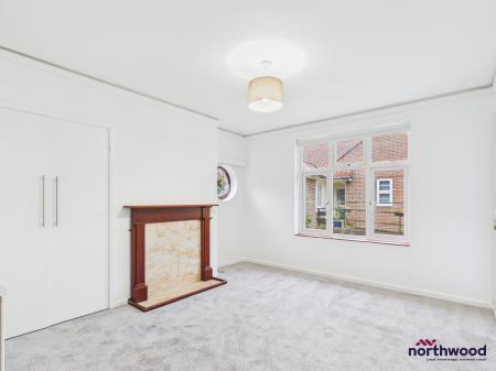 1 bedroom Bungalow to let in Farlaine Road, Willingdon, Eastbourne, BN21