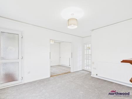 1 bedroom Bungalow to let in Farlaine Road, Willingdon, Eastbourne, BN21