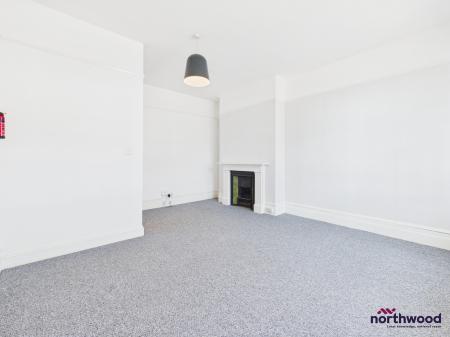 1 bedroom Flat to let in Howard Square, Eastbourne, BN21