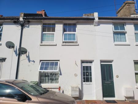 2 bedroom Terraced House for sale in Bath Road, Eastbourne, BN21