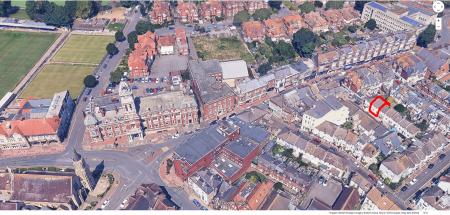 2 bedroom Terraced House for sale in Bath Road, Eastbourne, BN21