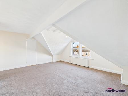 3 bedroom Maisonette for sale in Seaside, Eastbourne, BN22