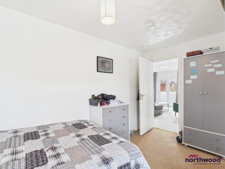 2 bedroom Flat to let in Collier Road, Pevensey Bay, BN24