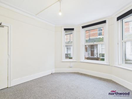 1 bedroom House share to let in Hyde Road, Eastbourne, BN21