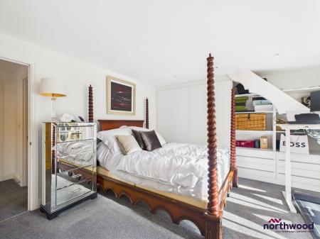 2 bedroom Maisonette to let in 22 Darley Road, Meads, Eastbourne, BN20