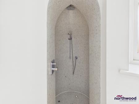 2 bedroom Maisonette to let in 22 Darley Road, Meads, Eastbourne, BN20