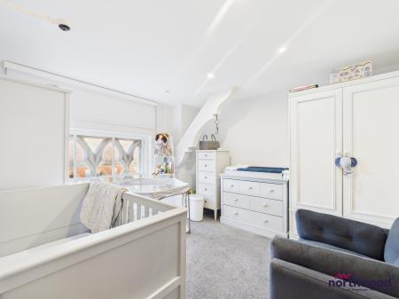 2 bedroom Maisonette to let in 22 Darley Road, Meads, Eastbourne, BN20