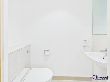 2 bedroom Maisonette to let in 22 Darley Road, Meads, Eastbourne, BN20