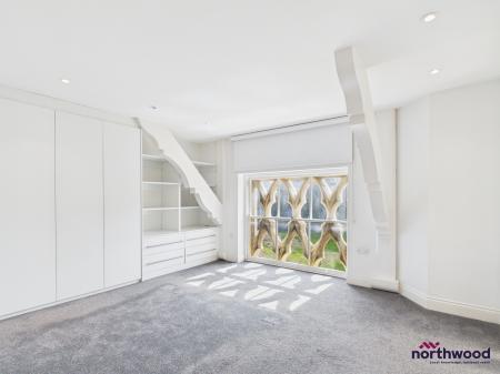 2 bedroom Maisonette to let in 22 Darley Road, Meads, Eastbourne, BN20