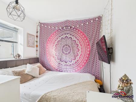 3 bedroom Semi-detached house for sale in Burleigh Place, Roselands, Eastbourne, BN22