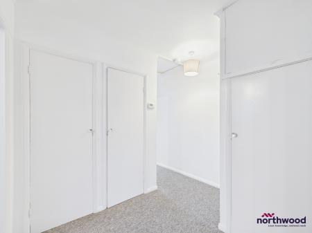 1 bedroom Apartment to let in Farmlands Close, Polegate, BN26