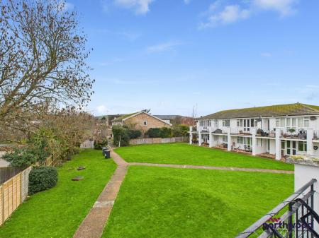 1 bedroom Apartment to let in Farmlands Close, Polegate, BN26