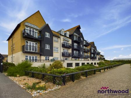 2 bedroom Apartment for sale in Chatham Green, Sovereign Harbour North, Eastbourne, BN23