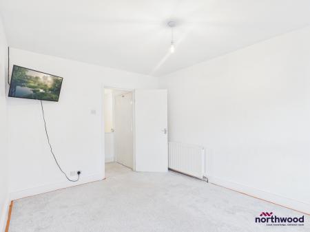 2 bedroom Flat to let in Langney Road, Town Centre, Eastbourne, BN21