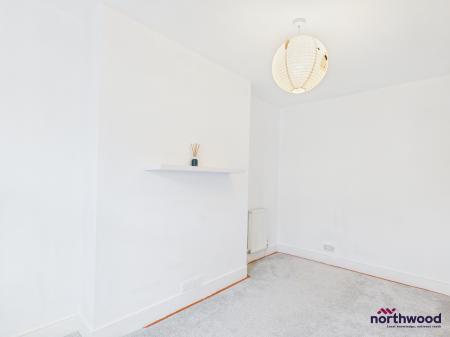 2 bedroom Flat to let in Langney Road, Town Centre, Eastbourne, BN21