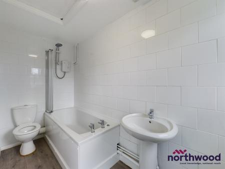 1 bedroom Flat to let in Elphinstone Road, Hastings, TN34