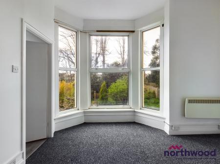 1 bedroom Flat to let in Elphinstone Road, Hastings, TN34